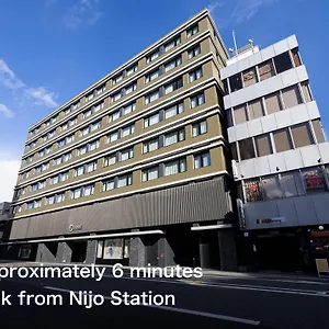 4* Otel La'gent Nijo